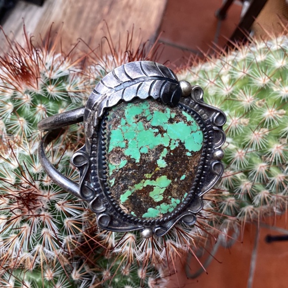 Vintage Native American Sterling Silver Old Pawn Turquoise Cuff - Picture 3 of 16